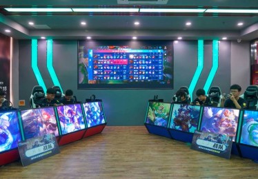 【华体会体育】聚焦电子竞技：解析虚拟竞技赛场中战术策略、选手训练与电竞市场的高速发展