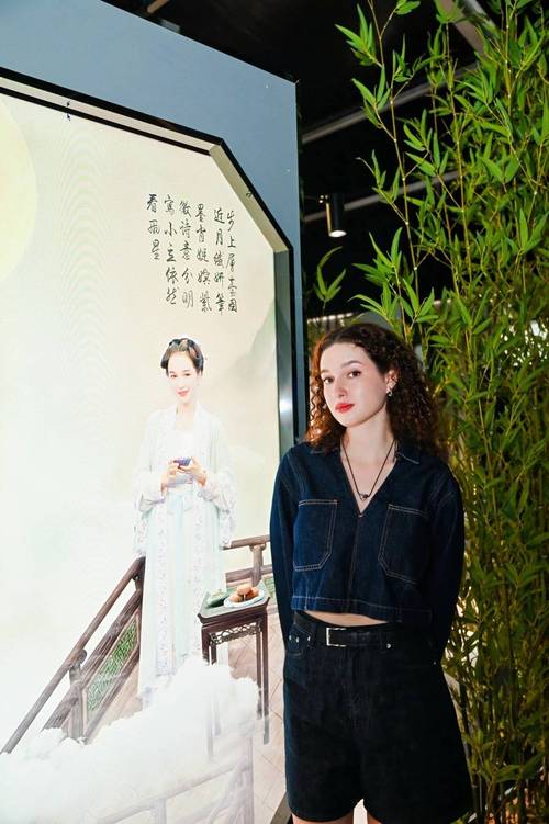 华体会体育app:华体会体育百家乐荷官在线,实时互动更有趣